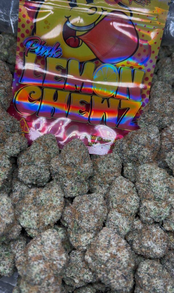 Pink Lemon Chewz Strain – Sweet & Sour Hybrid with Euphoric Effects